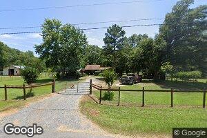 325 Hanson Dr, Doyline, LA 71023