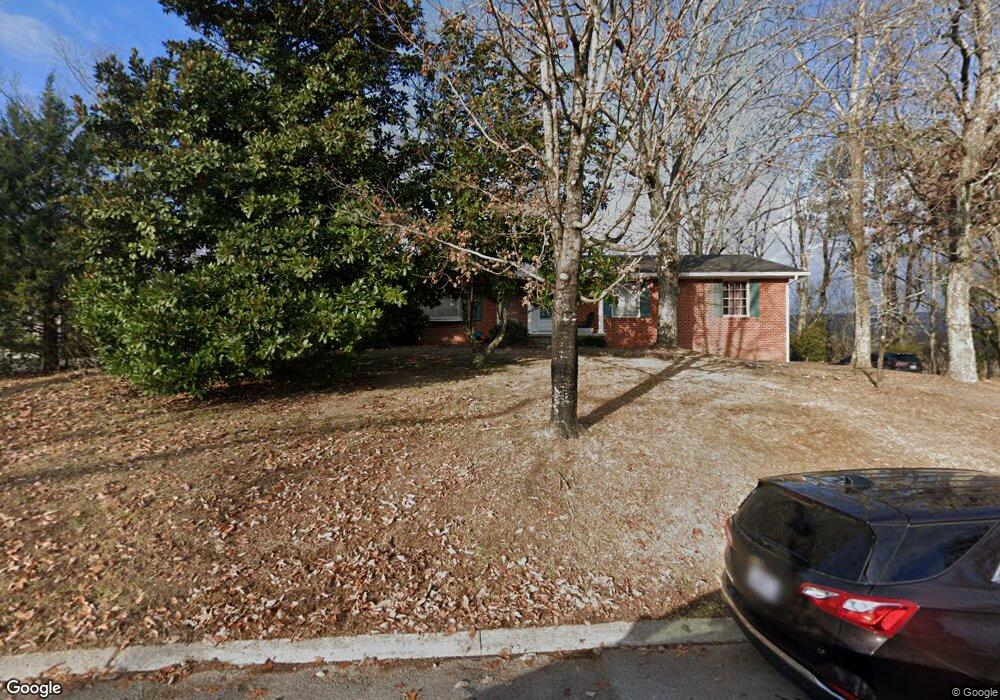 4527 Cloverdale Loop, Hixson, TN 37343 - photo 1