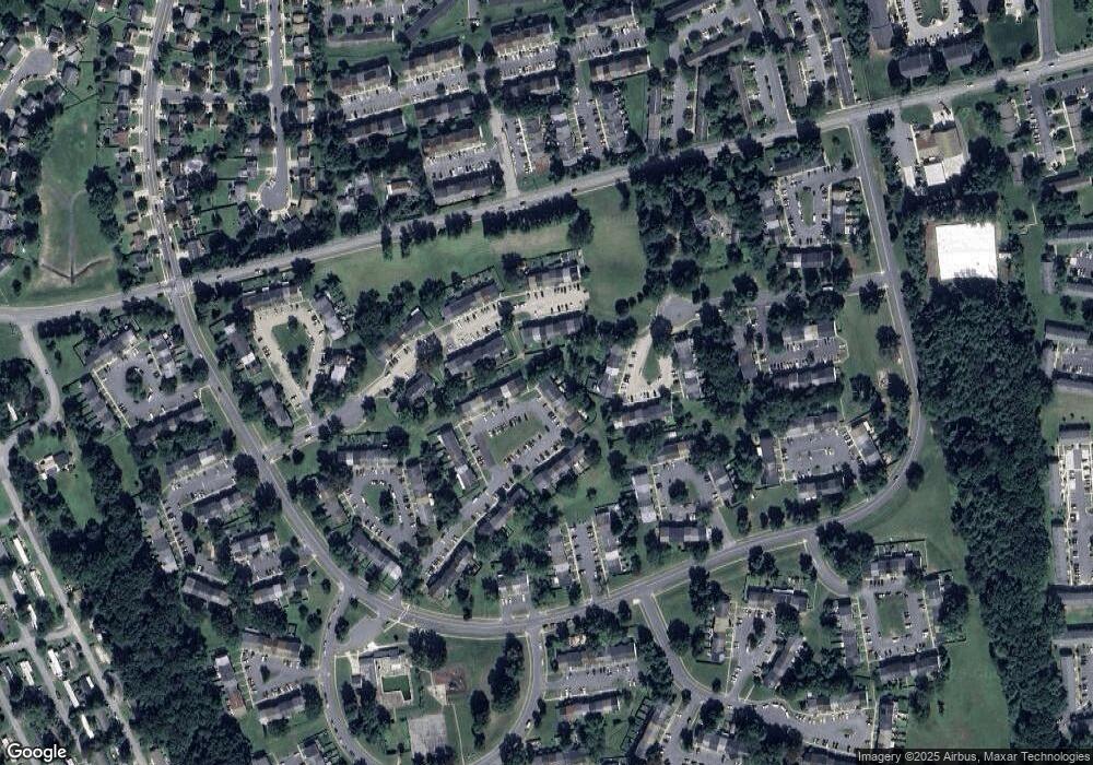 1393 Harford Square Dr, Edgewood, MD 21040 - photo 1