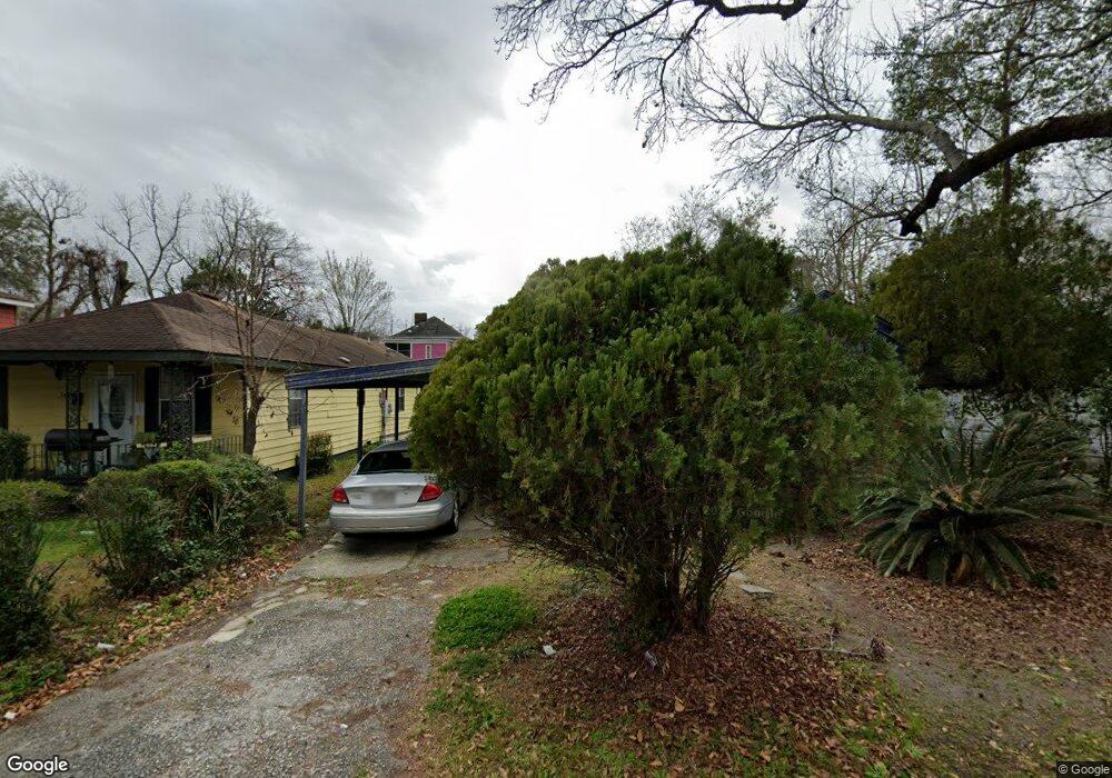 709 E Duffy St, Savannah, GA 31401 - photo 1