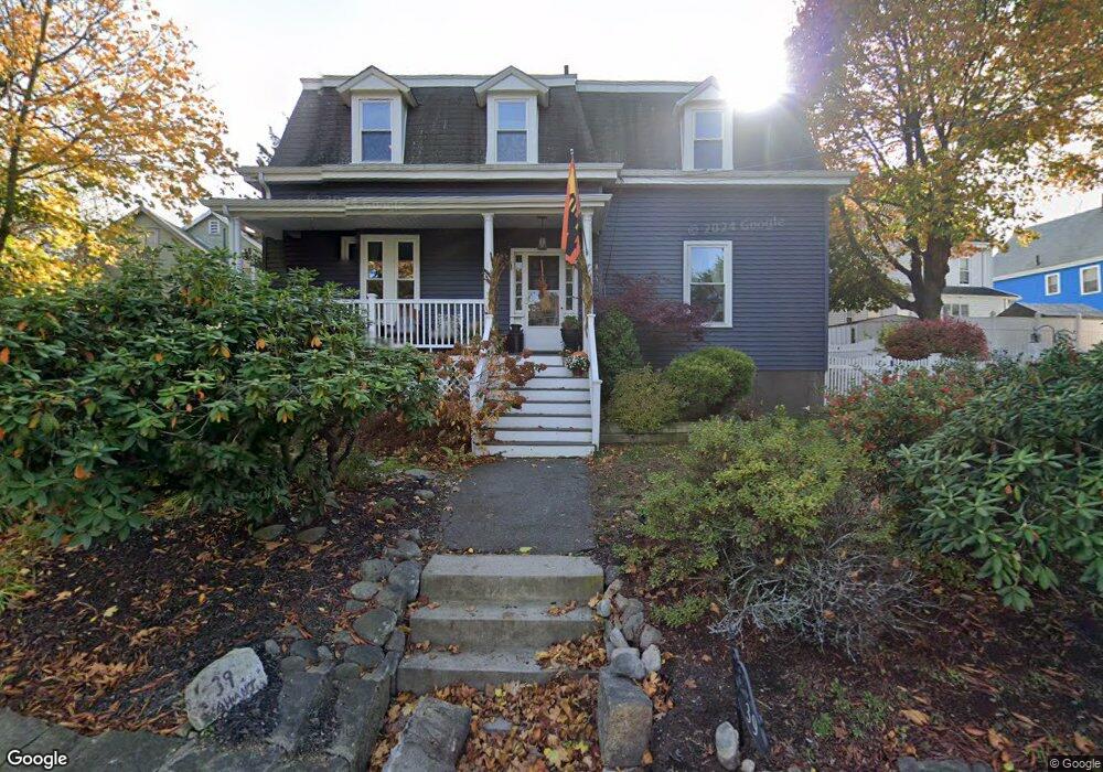 39 Nahant St, Wakefield, MA 01880 - photo 1