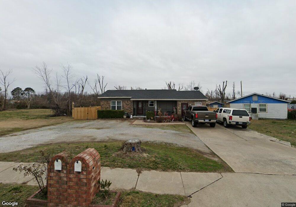 1207 W Olive St, Rogers, AR 72756 - photo 1