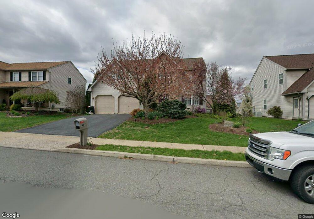 1012 Leanne St, Reading, PA 19605 - photo 1