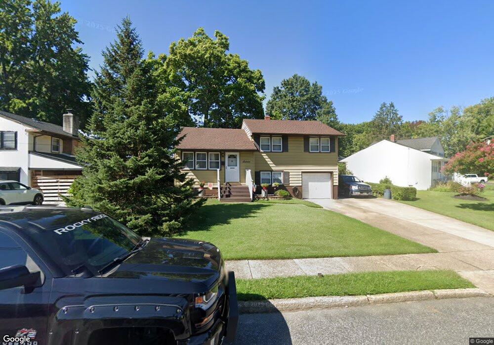 16 Goldy Dr, Gloucester City, NJ 08030 - photo 1