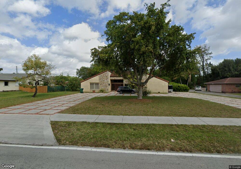 7551 SW 39th St, Davie, FL 33314 - photo 1