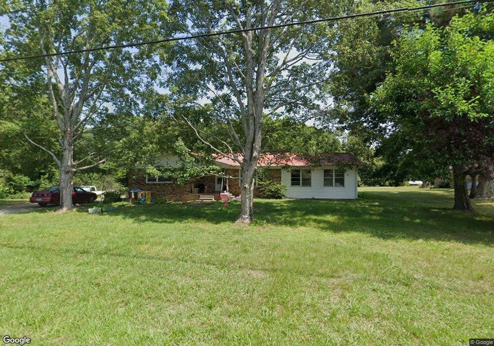 500 Old Stewart Rd, Tennessee Ridge, TN 37178 - photo 1