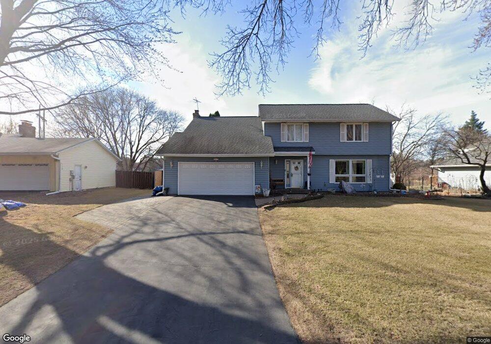 10285 Quaker Ln N, Maple Grove, MN 55369 - photo 1