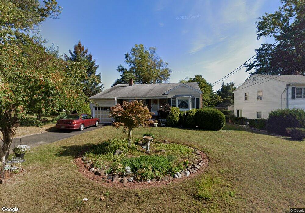 180 Martins Way unit 82, North Plainfield, NJ 07060 - photo 1