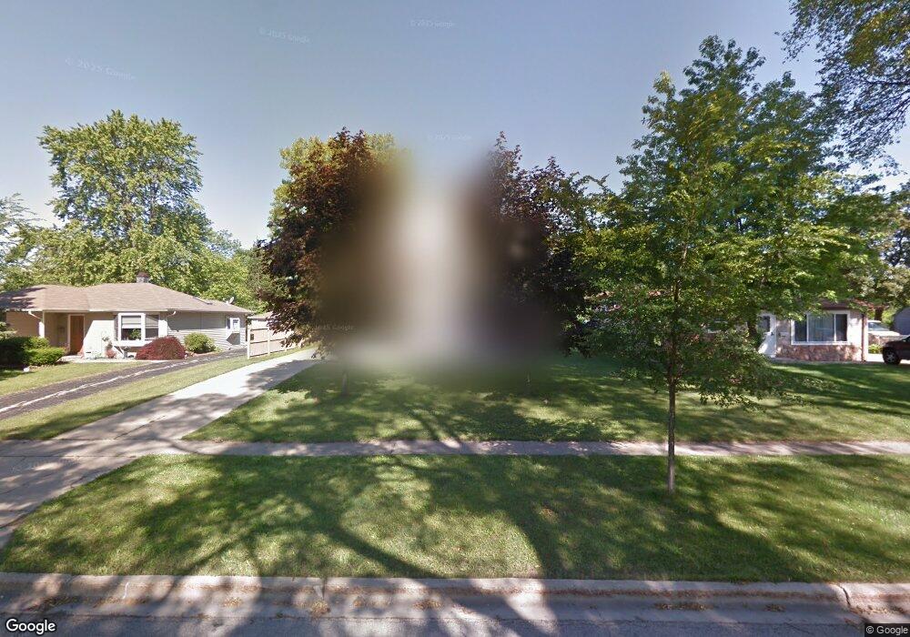 2411 Jay Ln, Rolling Meadows, IL 60008 - photo 1