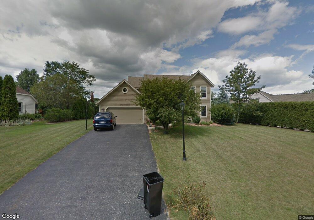 N100W14942 Windsong Cir E, Germantown, WI 53022 - photo 1