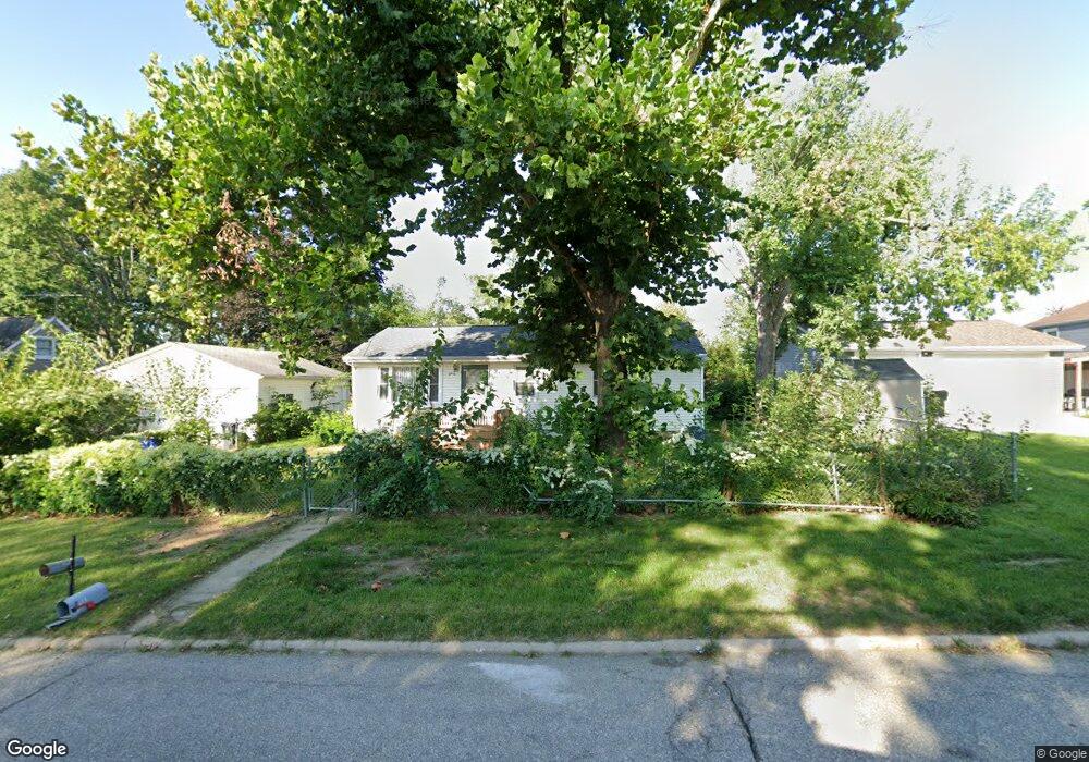 2910 Schaeffer Dr SW, Cedar Rapids, IA 52404 - photo 1