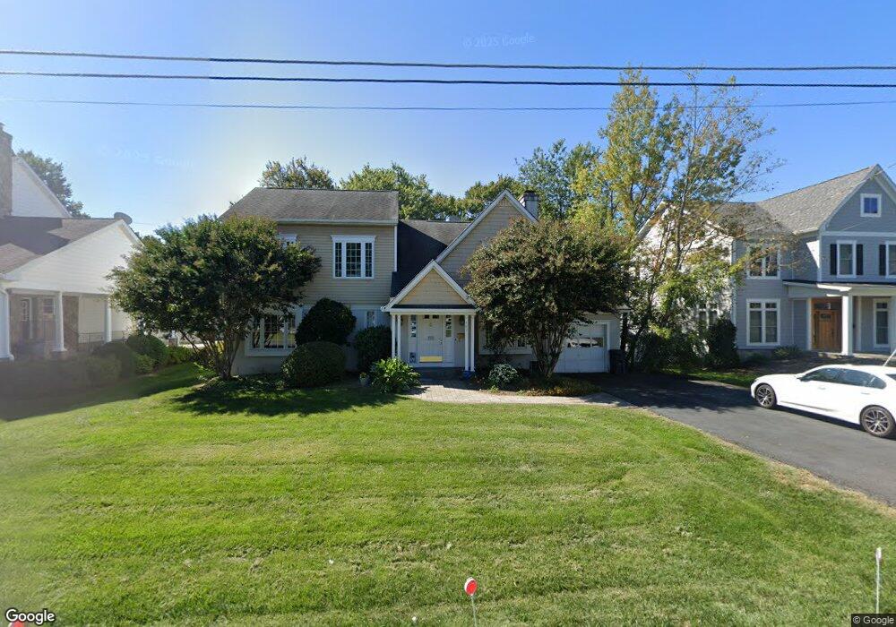 401 Glyndon St SE, Vienna, VA 22180 - photo 1