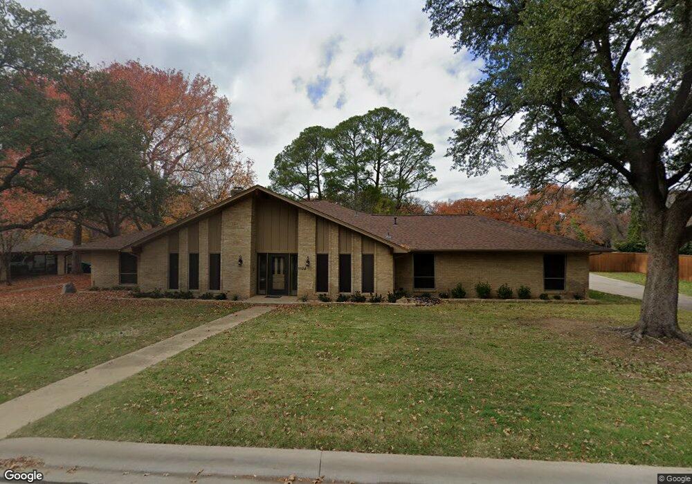1124 Ridgecrest Cir, Denton, TX 76205 - photo 1