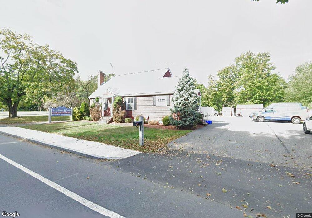 91 Tyngsboro Rd, North Chelmsford, MA 01863 - photo 1