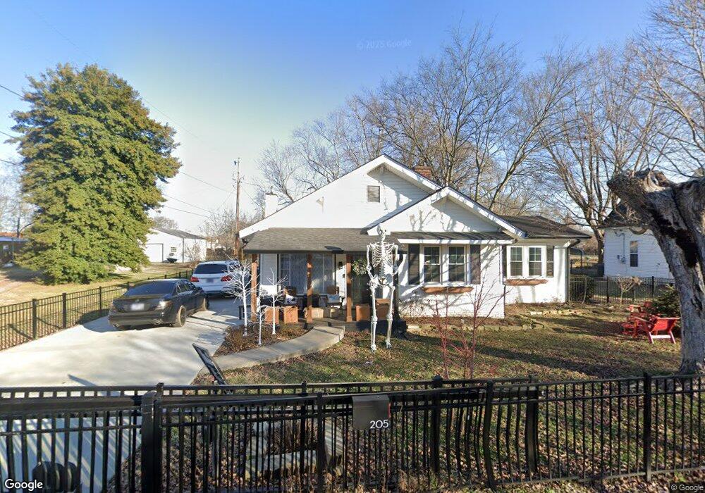 205 Portland Blvd, Portland, TN 37148 - photo 1