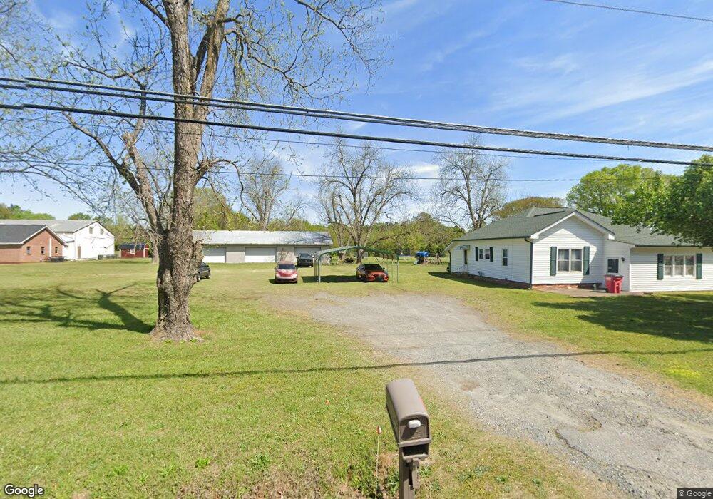 3135 Hartley Bridge Rd, Macon, GA 31216 - photo 1