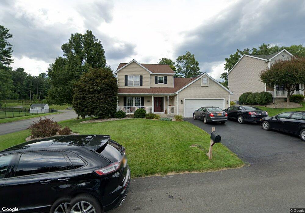 32 Glade Dr, Schenectady, NY 12309 - photo 1