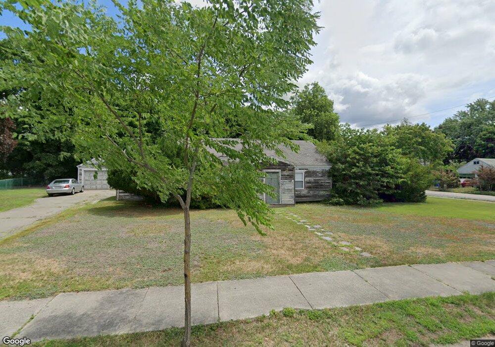 93 Mccarthy Rd, Newton Center, MA 02459 - photo 1