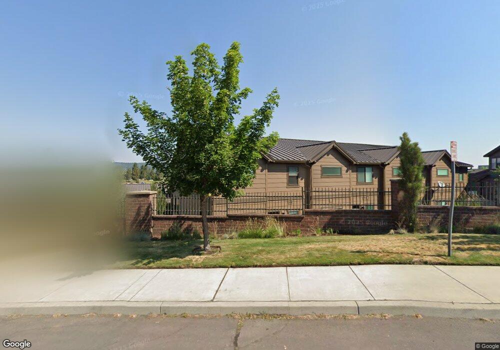 869 Theater Dr, Bend, OR 97702 - photo 1