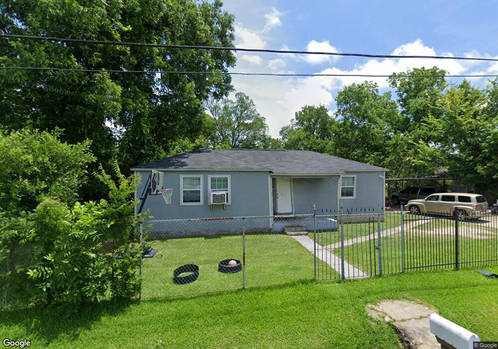 6618 Sandra St, Houston, TX 77028 - photo 1