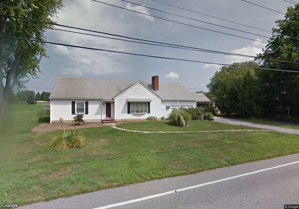 1239 E Derry Rd, Hershey, PA 17033 - photo 1