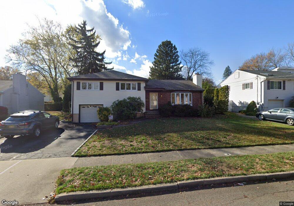 17-02 Radburn Rd unit 1X, Fair Lawn, NJ 07410 - photo 1