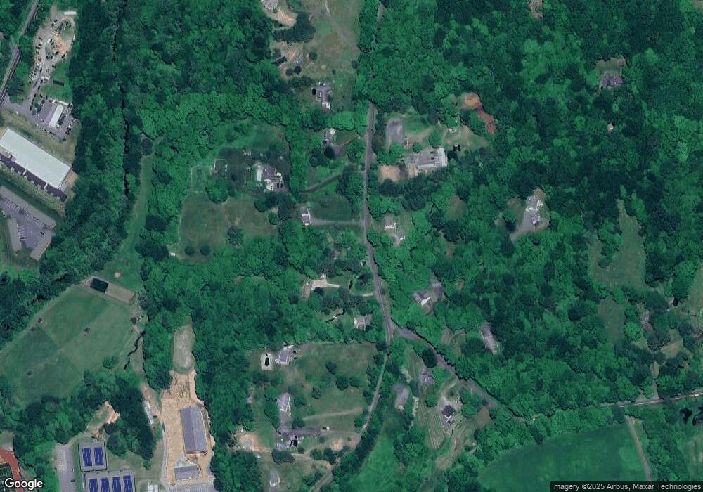 81 Minortown Rd, Woodbury, CT 06798 - photo 1