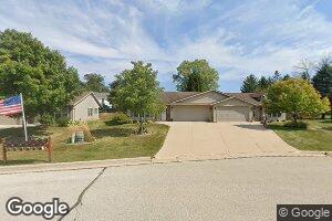 435 Kennedy Ct, Sheboygan, WI 53083