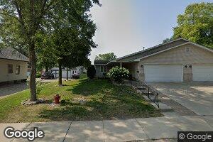 300 6th St W, Jordan, MN 55352