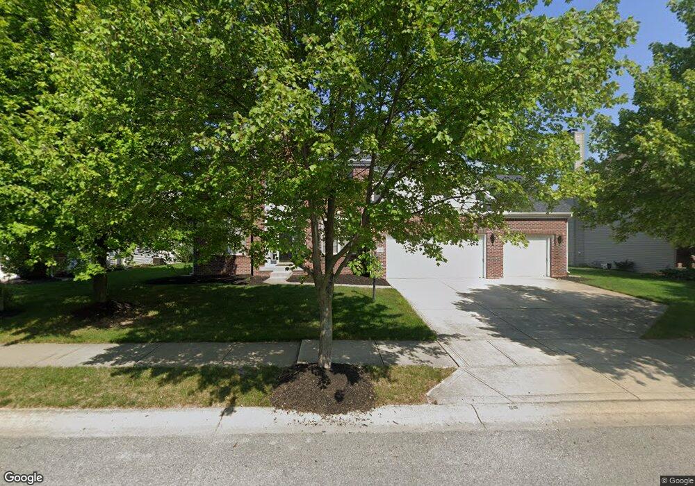 12164 Biddle Dr, Fishers, IN 46037 - photo 1