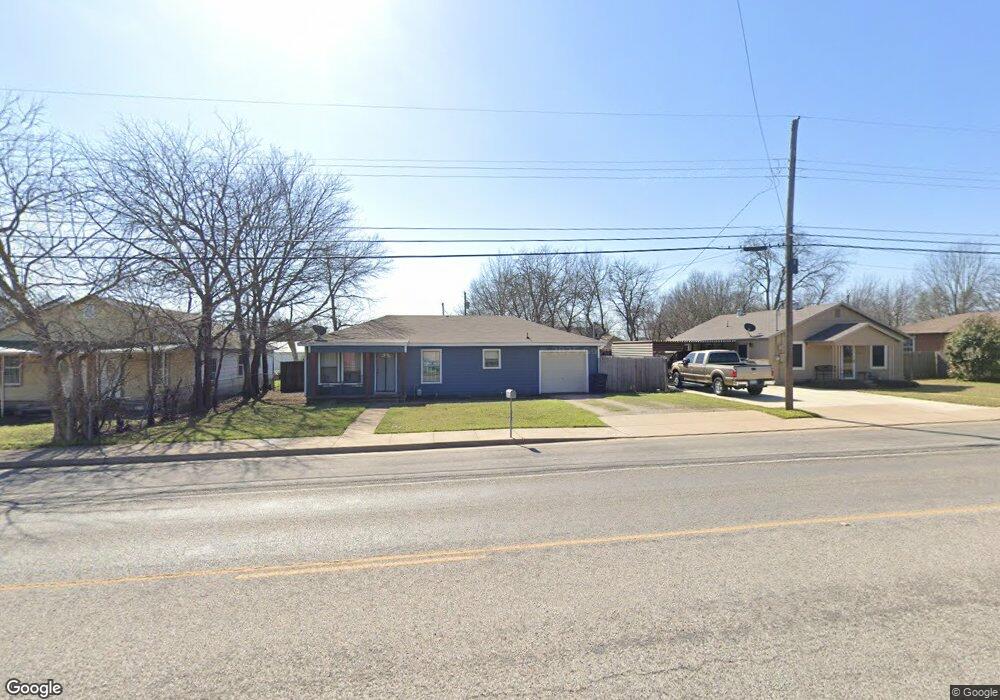 1111 Country Club Rd, Cleburne, TX 76033 - photo 1