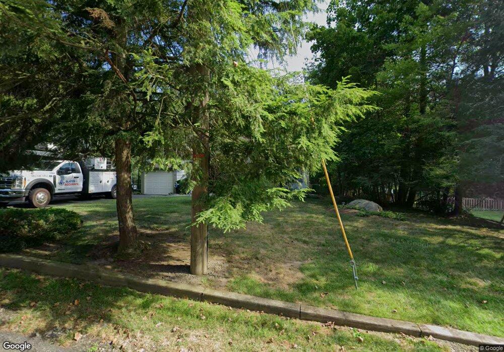 27 Dater Ln, Saddle River, NJ 07458 - photo 1