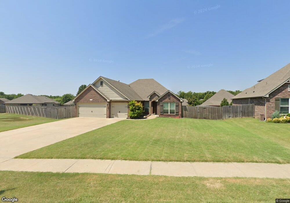 1016 S 72nd St, Broken Arrow, OK 74014 - photo 1