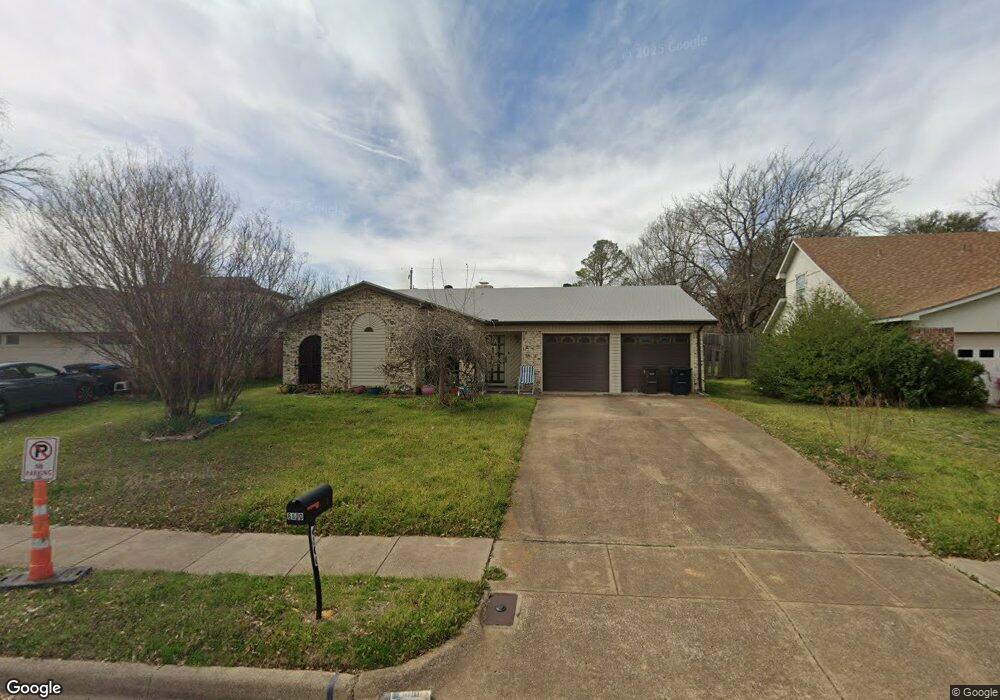 6800 Woodway Dr, Fort Worth, TX 76133 - photo 1