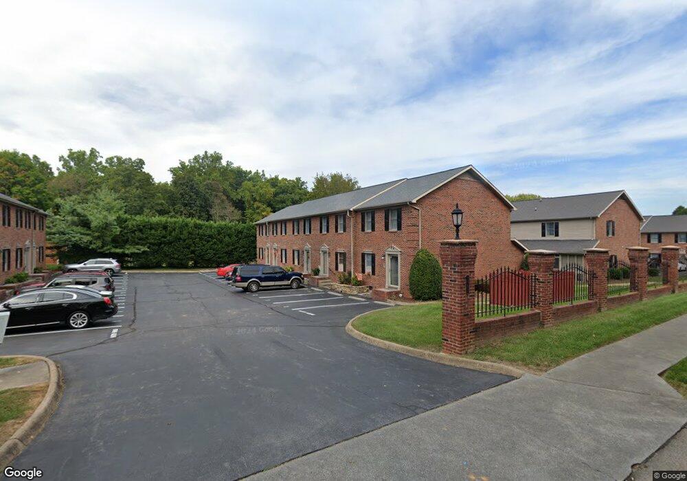 1103 E 8th Ave unit 5, Johnson City, TN 37601 - photo 1