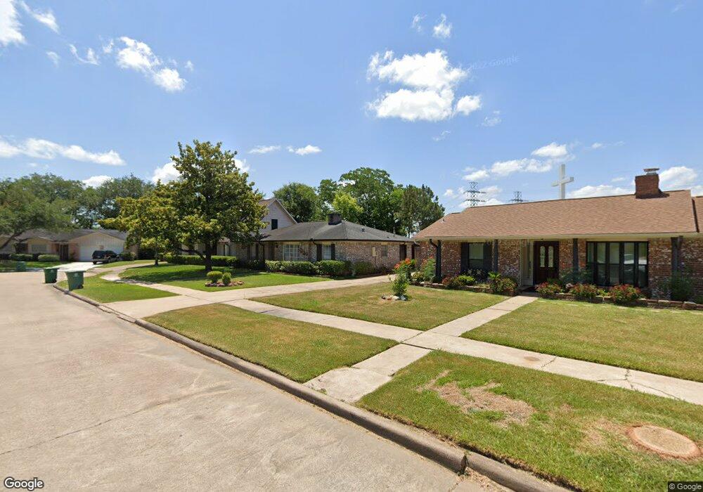 12026 Kirkway Dr, Houston, TX 77089 - photo 1