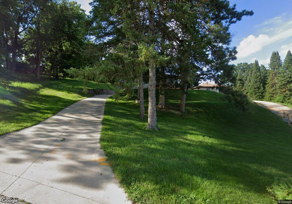 728 S 2nd St, La Crescent, MN 55947 - photo 1