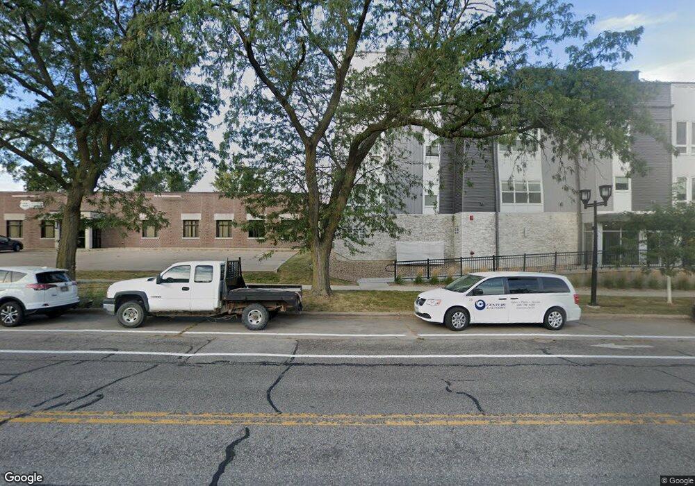 508 1st St SW, Cedar Rapids, IA 52404 - photo 1