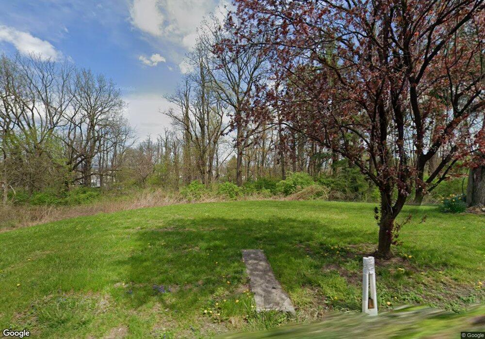 318 W Wesner Rd, Reading, PA 19605 - photo 1