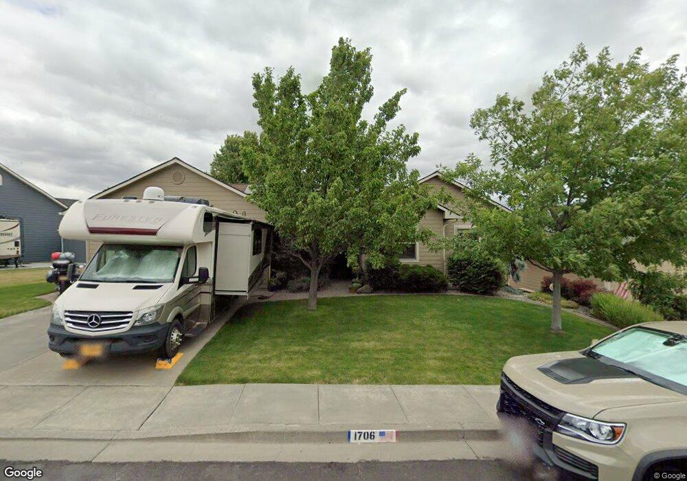 1706 SW 1st St, Pendleton, OR 97801 - photo 1