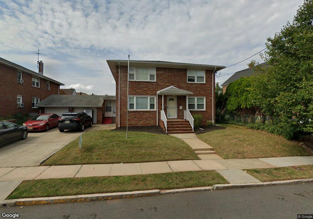 410 W Elm St, Linden, NJ 07036 - photo 1