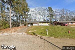 105 W Maple St, Hazlehurst, MS 39083