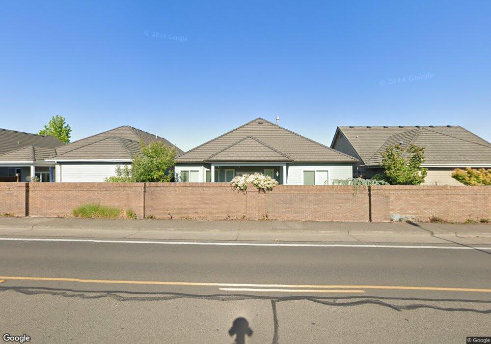 3239 Lake Crest Dr, Eugene, OR 97408 - photo 1