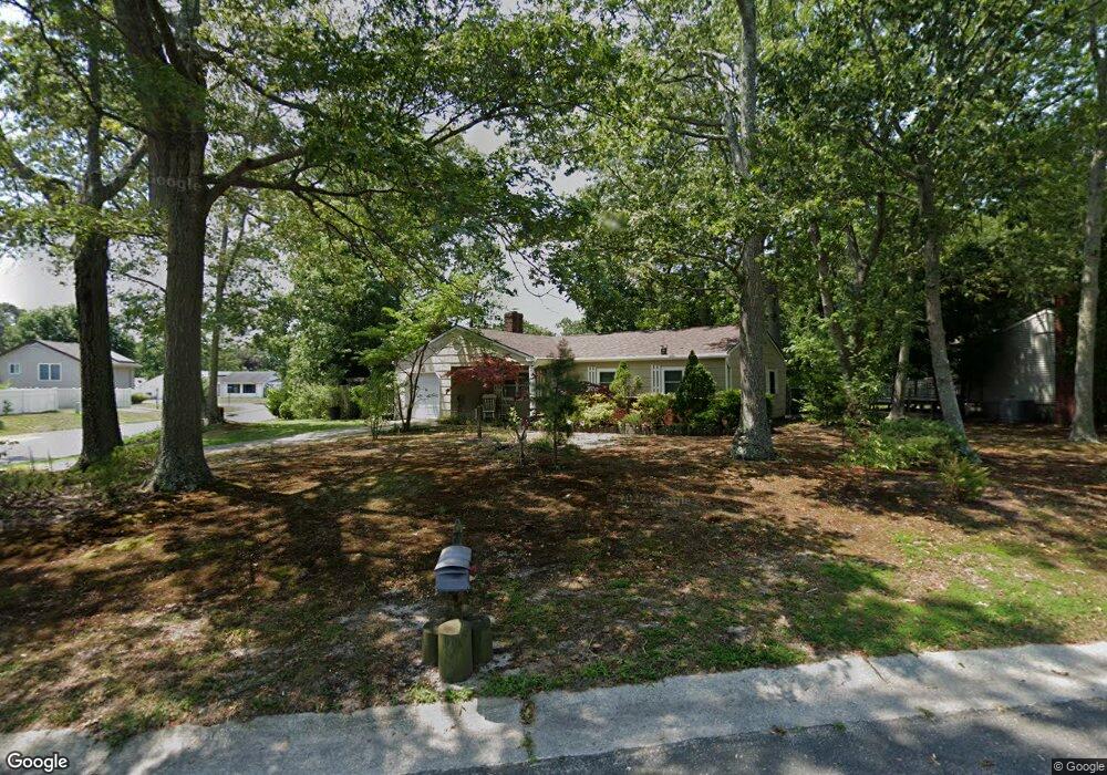 28 Country Club Blvd, Little Egg Harbor Township, NJ 08087 - photo 1