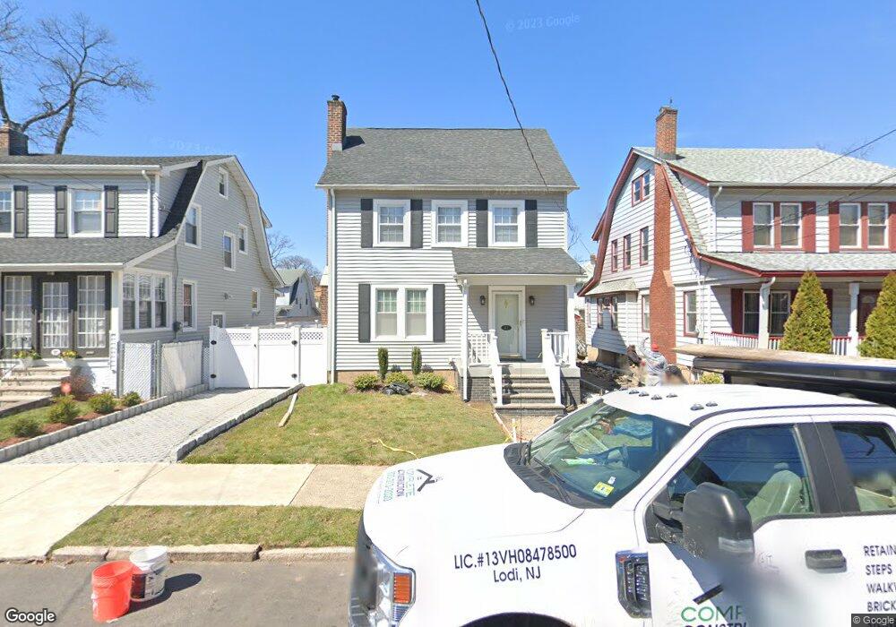 67 Richelieu Place unit 69, Newark, NJ 07106 - photo 1