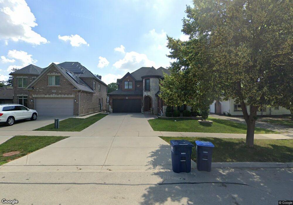 2233 Westview Dr, Des Plaines, IL 60018 - photo 1