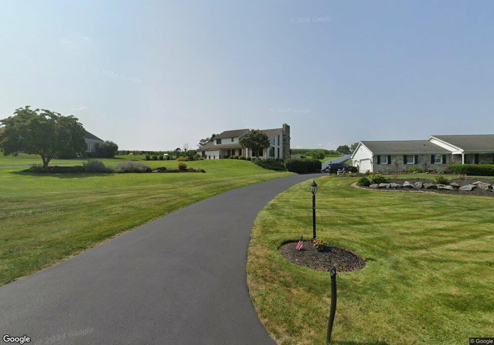 2483 Bluegrass Ln, Ronks, PA 17572 - photo 1