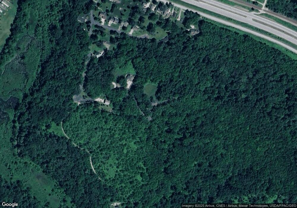 41773 Marys Hillview Dr, Winona, MN 55987 - photo 1