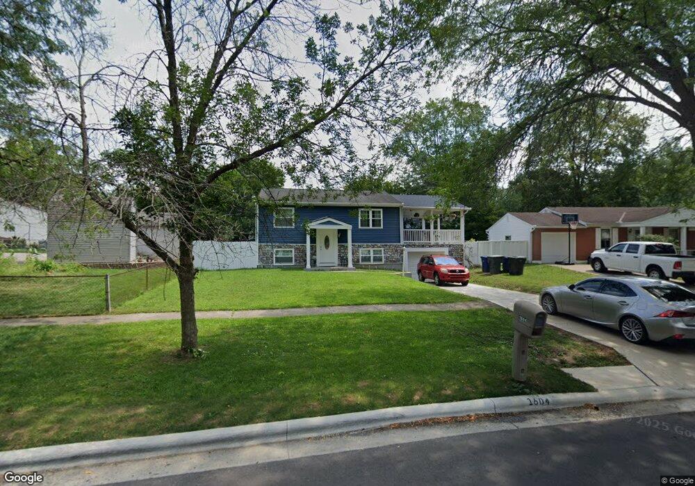 1604 Riverbend Rd, Columbus, OH 43223 - photo 1