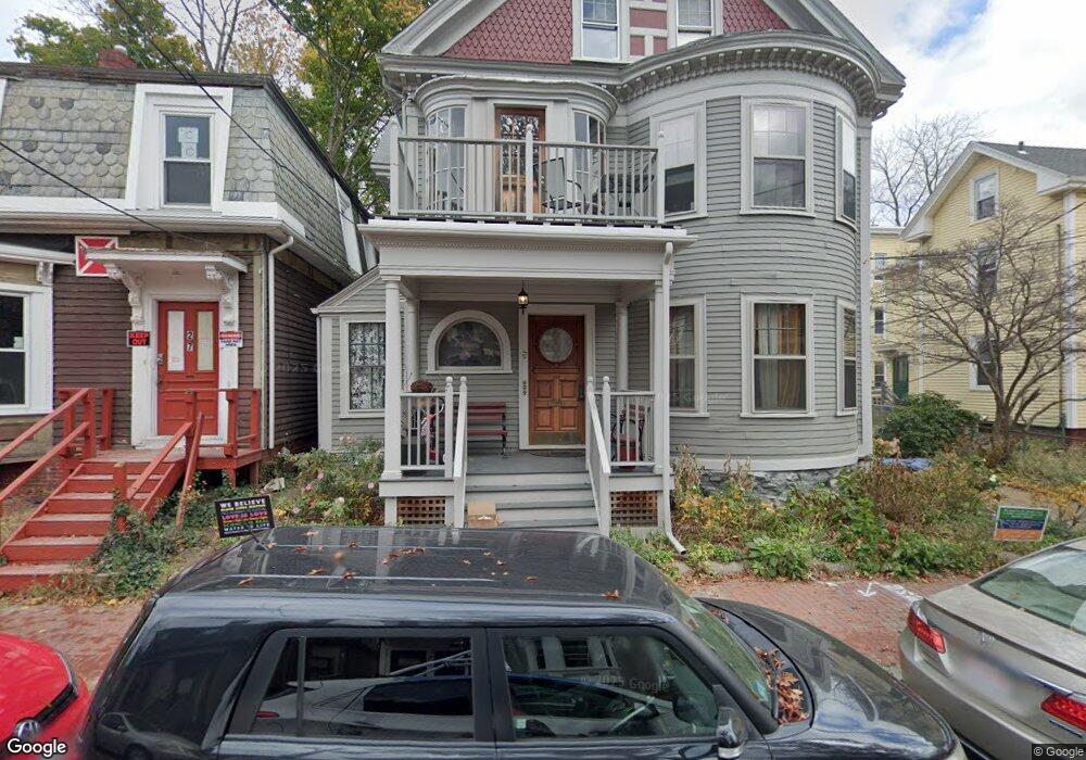 25 Kelly Rd unit 2, Cambridge, MA 02139 - photo 1